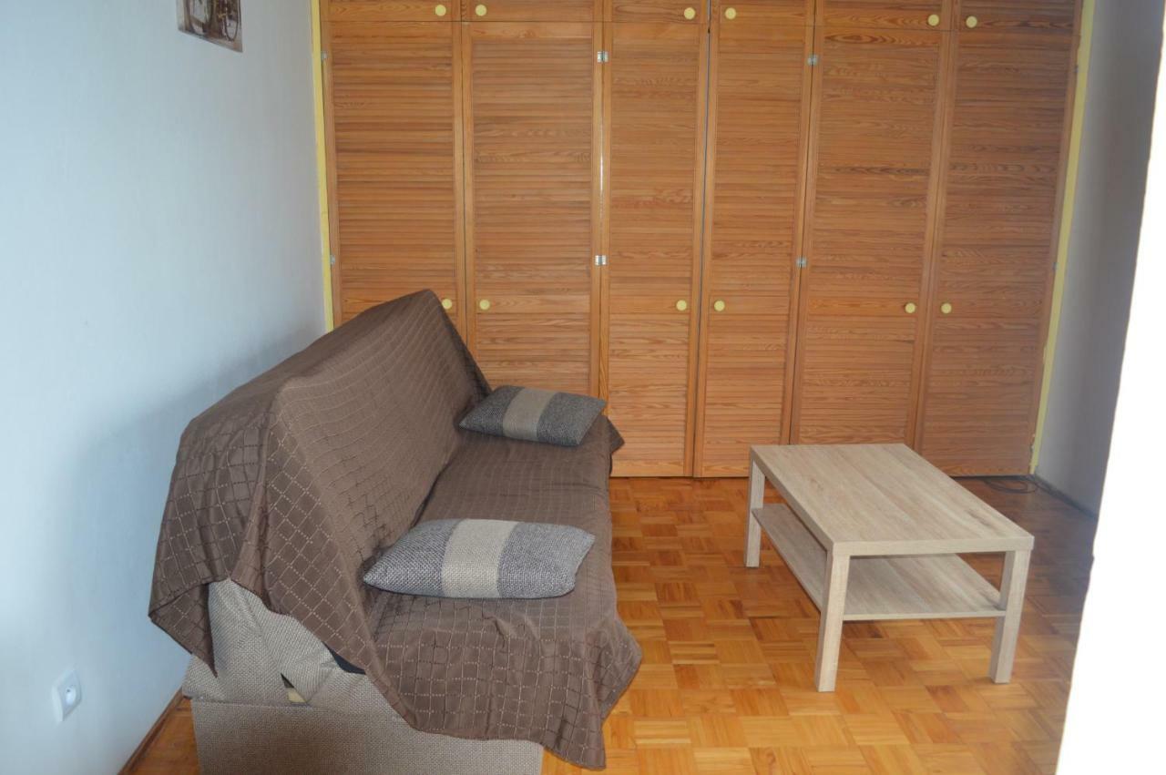 Apartamenty Rownia Ustrzyki Dolne Bagian luar foto